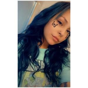 Meet your Posher, Mayra